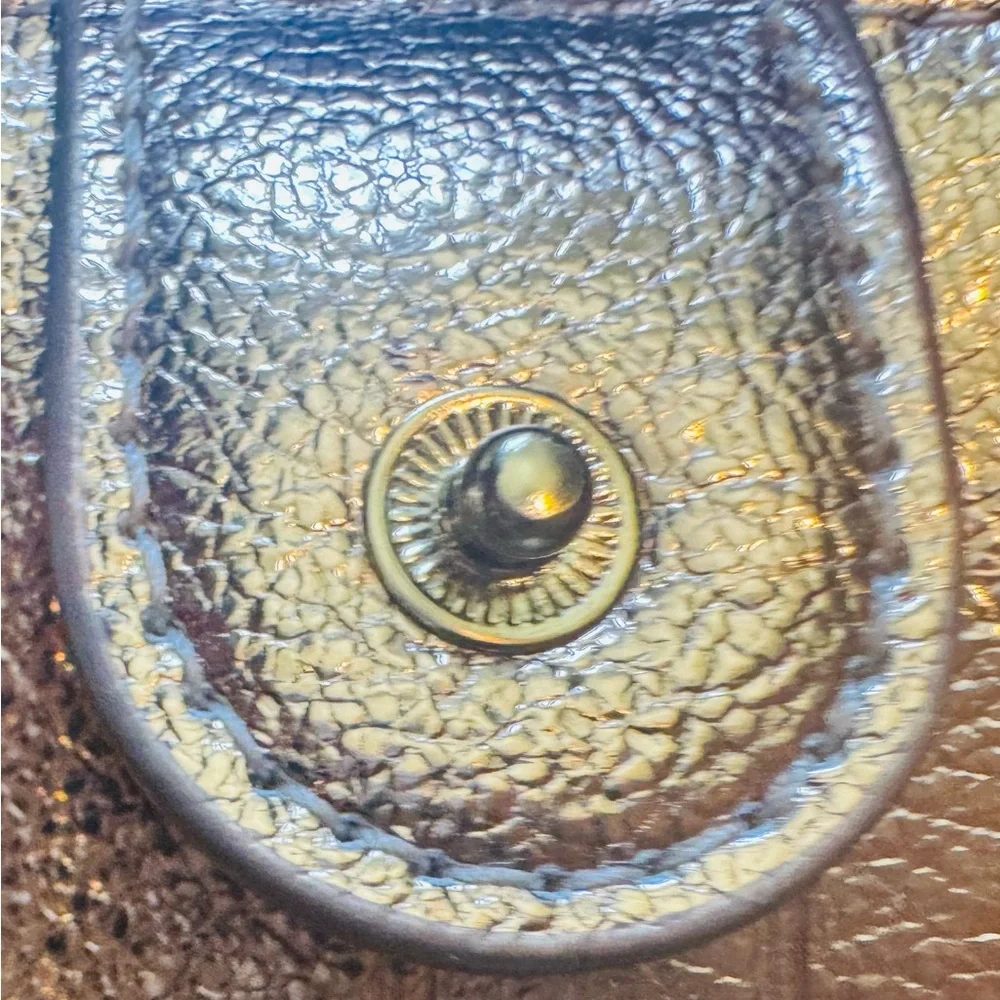Kate Spade wallet - Picture 9 of 13